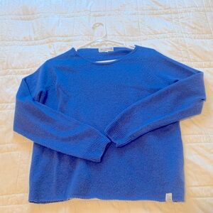 Beautiful Merzbschwanen sweater in a bright blue.
